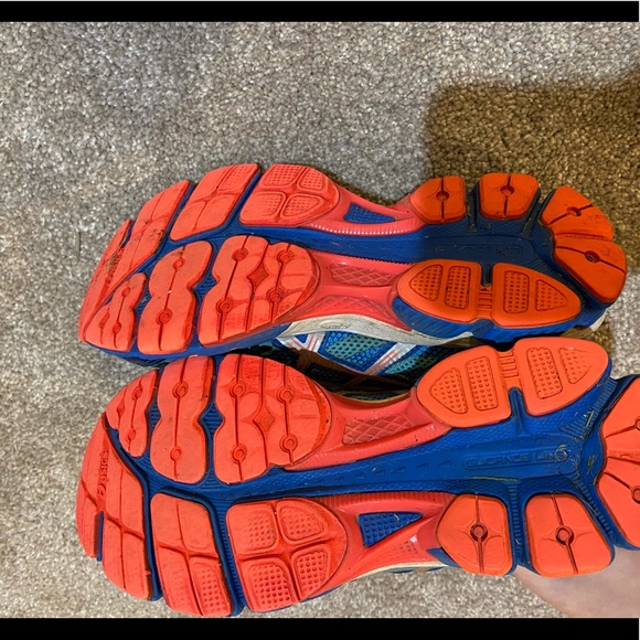 ASICS Gel Cumulus 15 - Picture 9 of 9